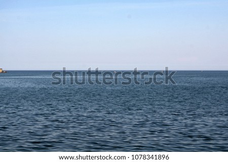 sea horizon, background
