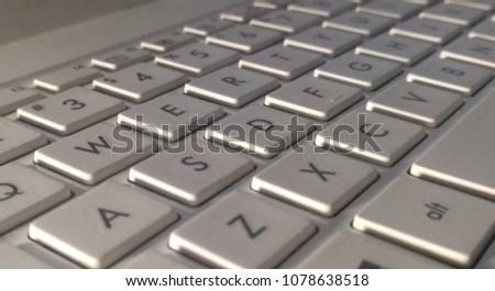 keyboard that looks pretty