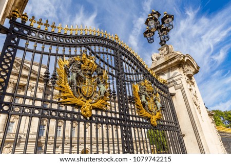 The historic gate of Buckingham Palace in London