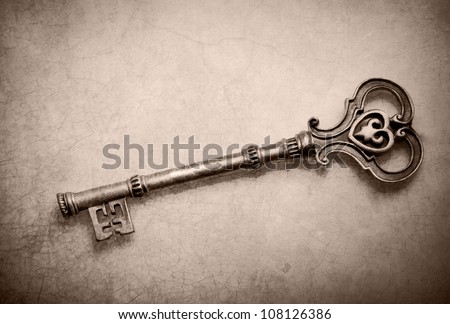 vintage key Royalty-Free Stock Photo #108126386