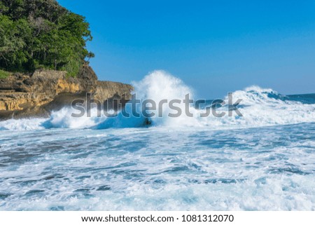 Java Sea Ngliyep Malang Great waves of rocks
