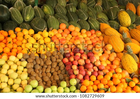 mixed season fruits