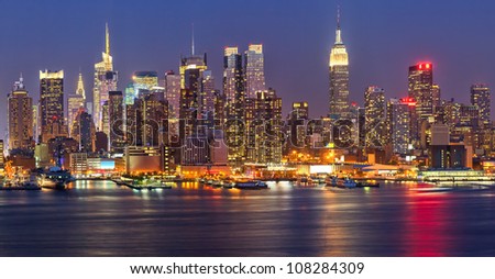 View on night Manhattan, New York