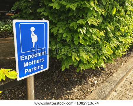 Expectant mothers parking space.