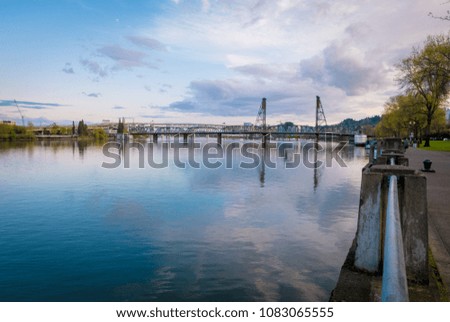 View of the river in downtown Portland, Washington