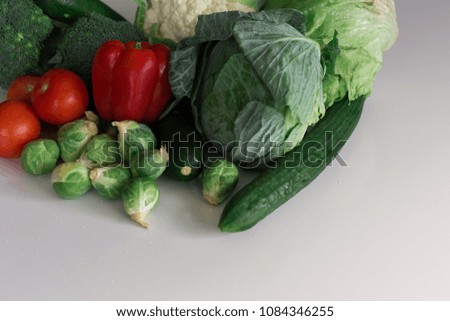 Arrangement of vegetables that are low carbohydrate 