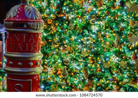 Santa Claus round mail box