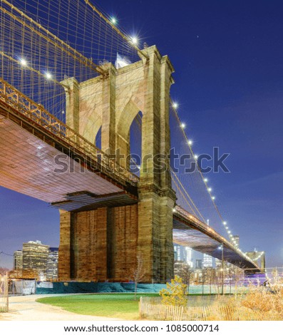 Brooklyn bridge at night, New York City, USA