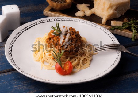 italian pasta bolognese