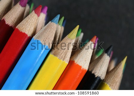 Spectrum of round wood pencils.