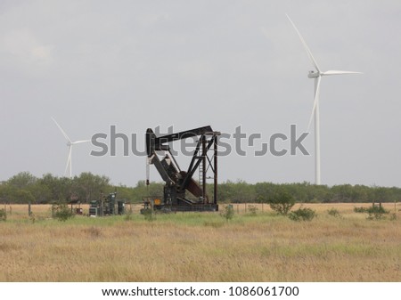 Oil well in Southern Texas
