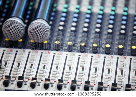 microphone with audio sound mixer background