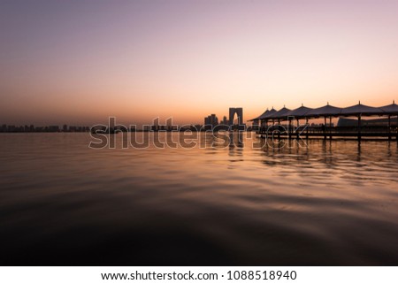The setting sun of Suzhou Jinji Lake Leisure Square