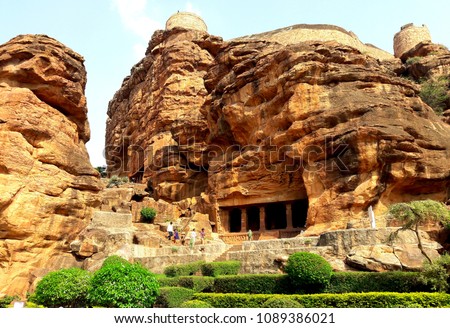 Cave Temples & Rock Climbing
Badami, Karnataka, India 
