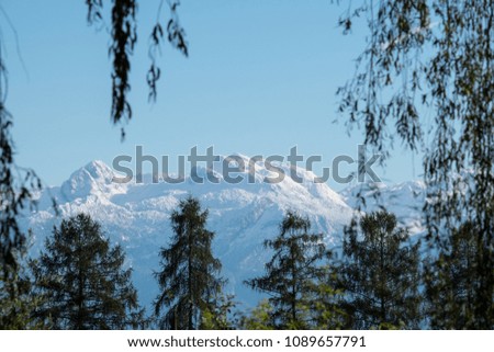 mountain range surrounding salzburg/austria to the south-west
