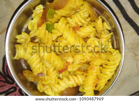 A good pic of pasta vry attractive pic.