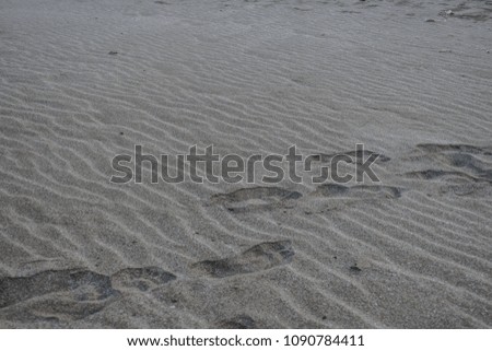 Footprint on the sand 