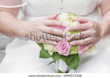 wedding bouquet and Hands 