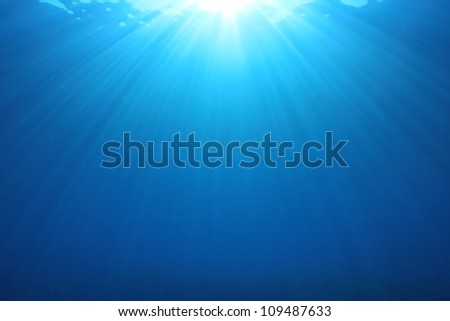 Underwater Background Photo