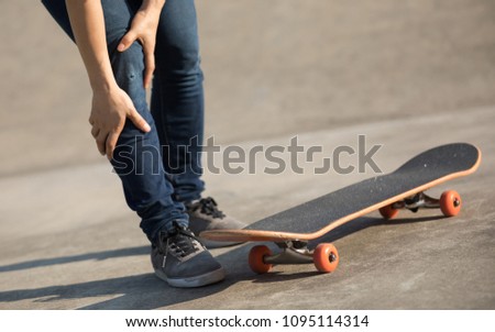skateboarder got sports injury skateboarding on skatepark