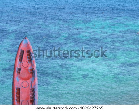 top view  kayak empty on the sea .