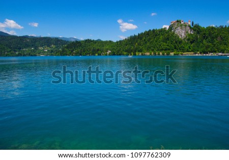  Lake Bled and mountains. Slovenia, Europe.