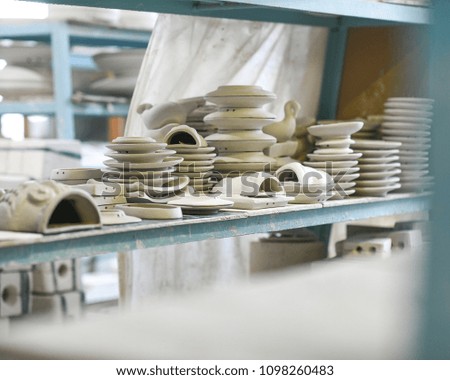 white ceramics pottery 