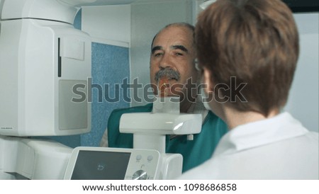 Dental X-Ray scanner and patient