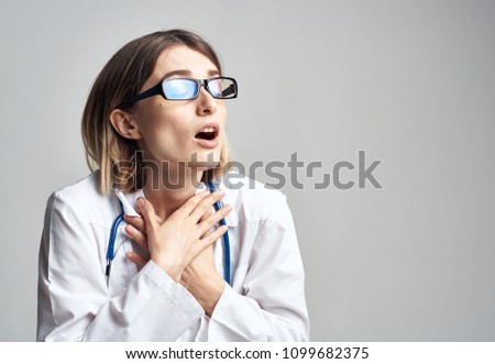 surprised doctors keep their hands on the mountains                           