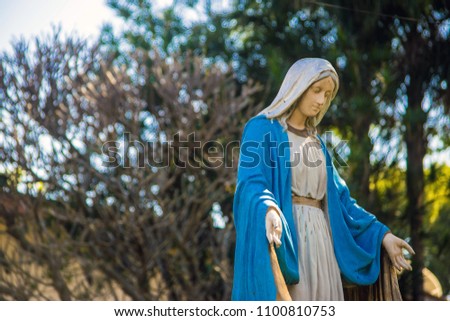 Statue of the virgin mary