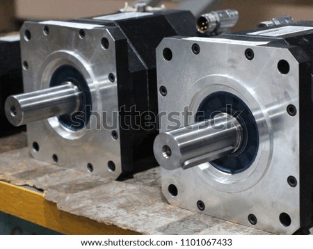 Motor for vertical milling machine 