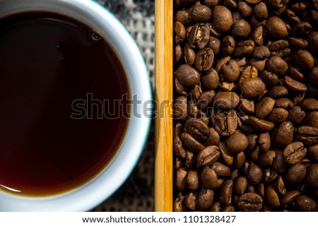 Between coffee and coffee beans