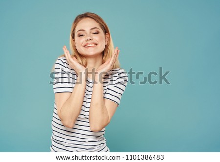  smiling woman with a smile                              