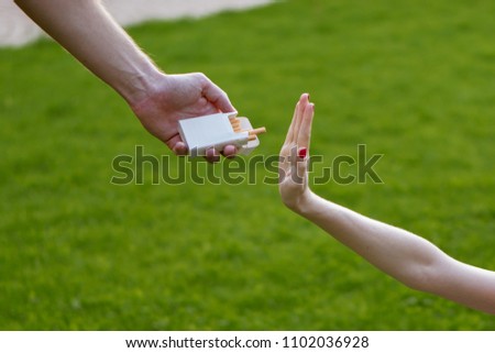 the girl refuses cigarettes 