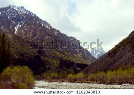 Magnificent mountain scenery with snow-covered rocks