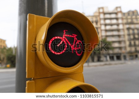Traffic light in red for bicycles