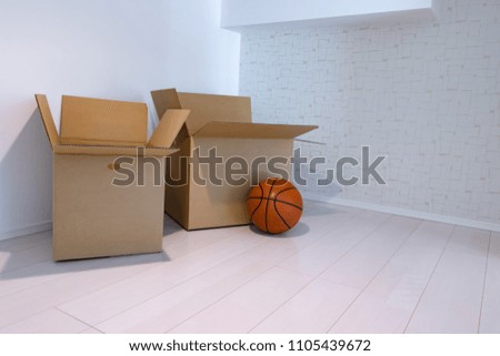 Image of moving to new apartment