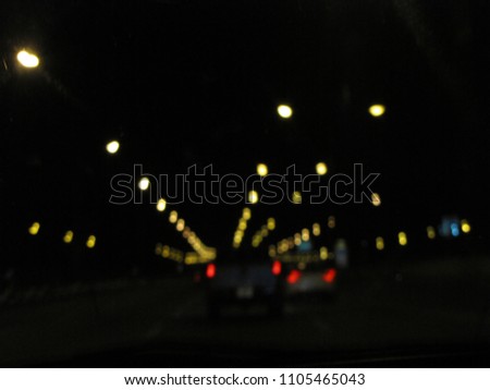Blurred images and bokeh, street lighting and night lighting.