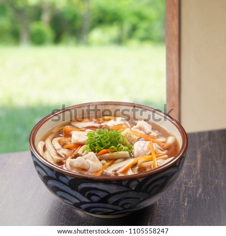 Ankake-Udon (udon noodles topped with starchy sauce