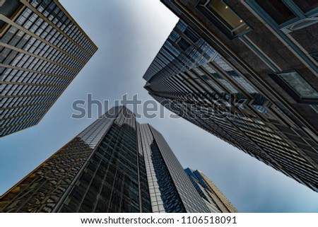 philadelphia skyscrapers view bottom to up