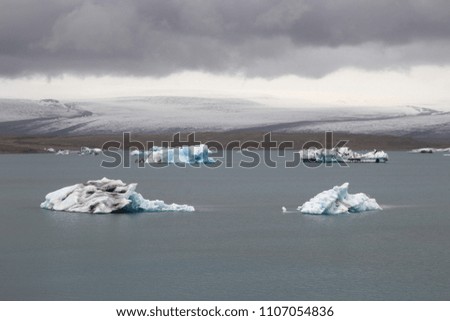 Jokulsarlon glacier lagoon on a cloudy day