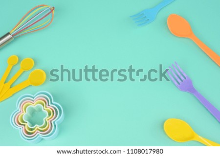 close up of baking utensils tools and cooking concept for background