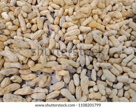 Boiled peanut is a easy snack and high protein.