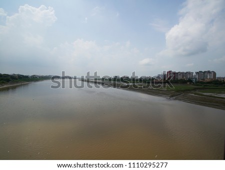  Tapti River, Surat, Gujarat, India.