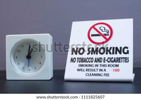 indoor signs of no smoking