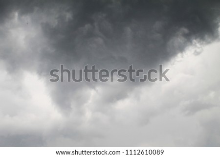 Sky with gray clouds