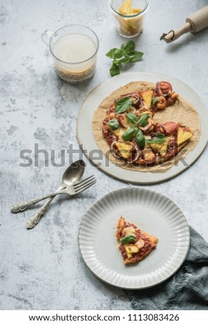Western style pizza