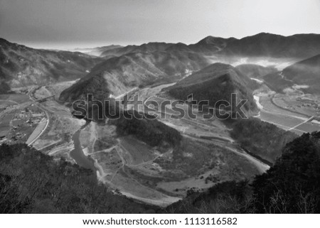 A black-and-white mountain picture of the Korean Peninsula