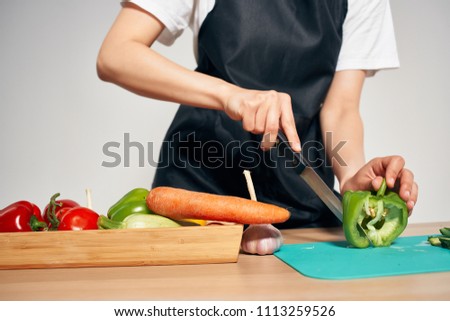 Slicing fresh vegetables                           