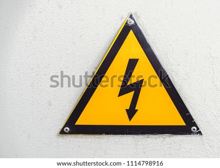 Sign of danger of high electricity voltage